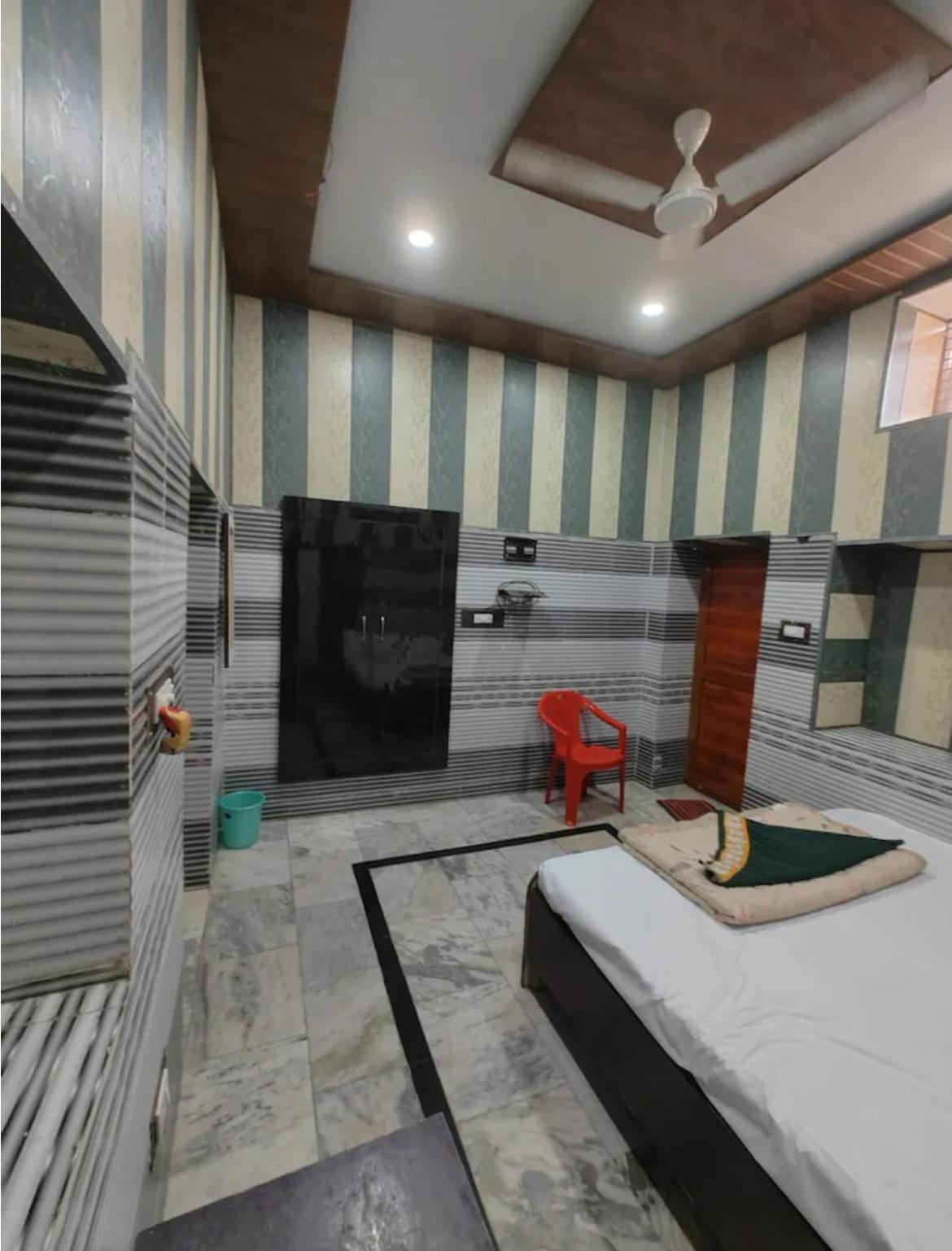 Bhagat Ji Guest House Ayodhya Esterno foto